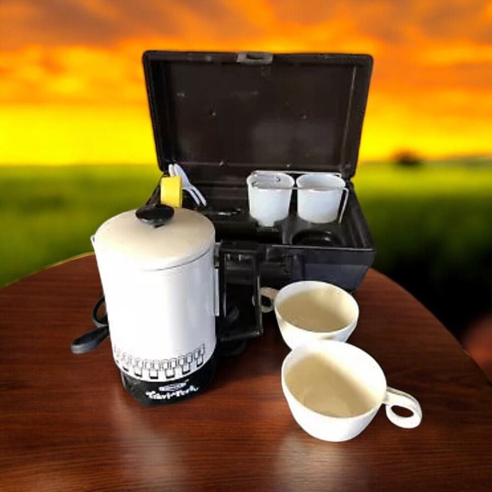 Vintage Empire Travl-Perk 4 Cup Coffemaker‎ 1660-38 With Case 120Volt 12Volt Car